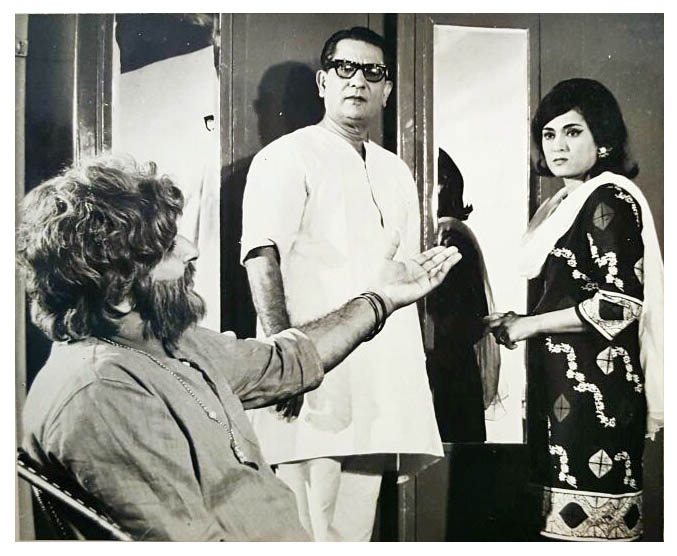 File:Hojamalo-Sindhi-Film-3.jpg