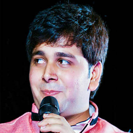 File:Mohit-Shewani-anchor.jpg