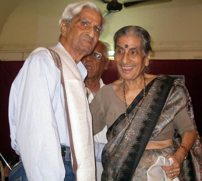 File:Prabhu Wafa Luchhe-BookLaunch7.JPG